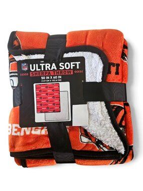 Cincinnati Bengals Sherpa Throw Blanket Ultra Supersoft 60x50 100% Poly NFL New